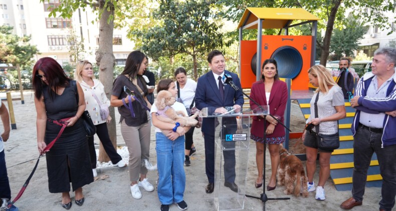 Hayvanları Koruma Günü’nde Kadıköy’de “Pati Park” Açıldı