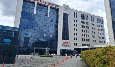 Ataşehir Belediyesi EYT’lilere Kapıyı Gösterdi