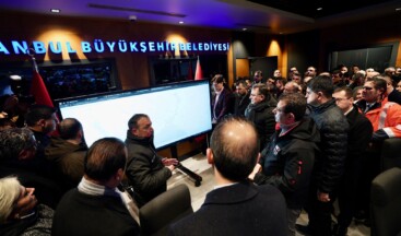 İBB, 6 Şubat Depremini AKOM Önünde Andı