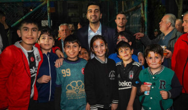 Tuzla’da Ramazan’ın bereketi sokak iftarlarında paylaşılıyor