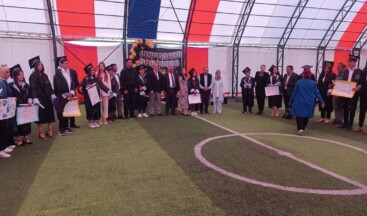 Köprülü Beldesinde Mezuniyet Sevinci Vardı