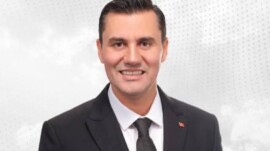 Ferdi Zeyrek Hayatını Kaybetti