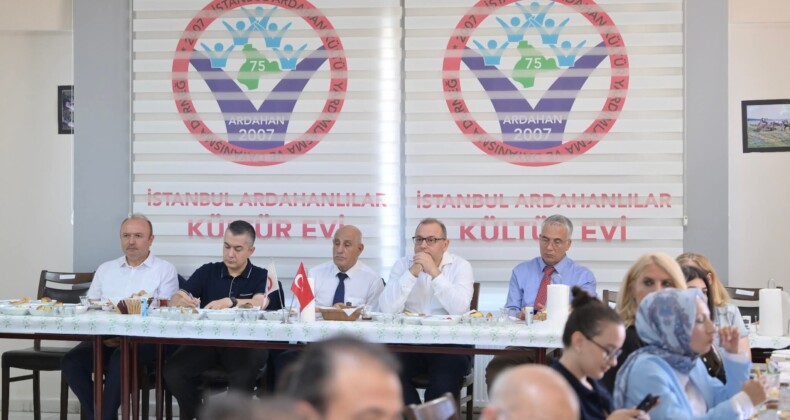 Ardahan Kültürevi, Esenyurt Protokolünü Ağırladı