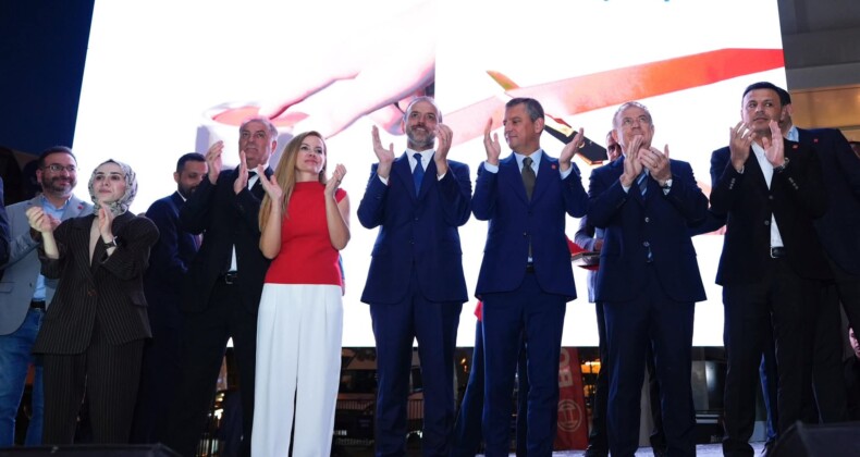 Sancaktepe’de 11 proje açılışı, 11 yeni proje temel atma töreni