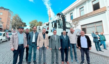 Kars’ta Kanal Açma ve Temizleme Aracı Hizmete Girdi
