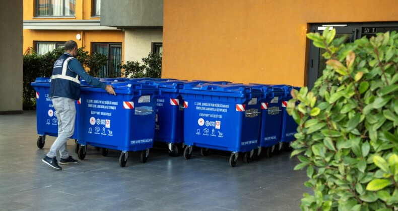 Esenyurt’ta Sitelerde Geri Dönüşüm Seferberliği