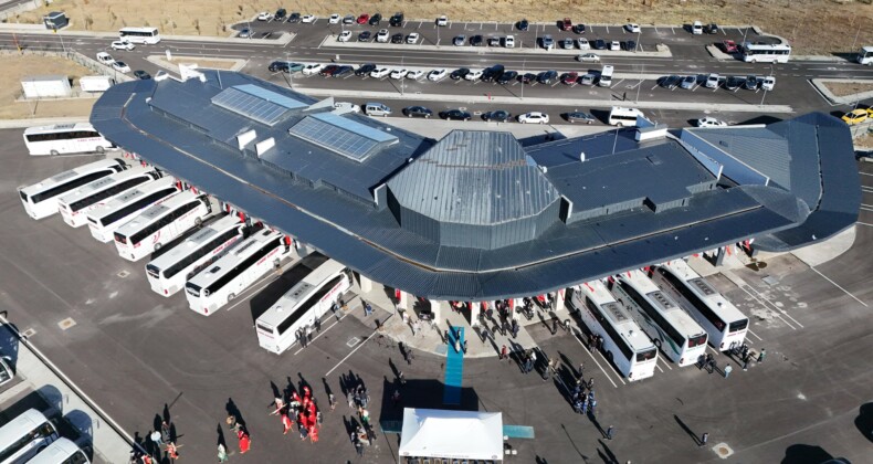 Kars Şehirler Arası Otobüs Terminali Hizmete Açıldı