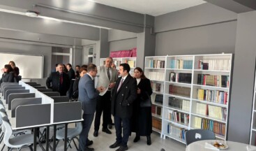 Göle’de Çağla Avcı Kütüphanesi Açıldı