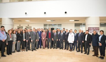 Sağlık Bakanı Memişoğlu, Esenyurt’ta Toplantı Yaptı