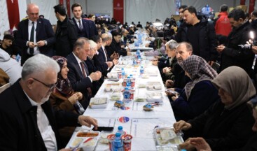 İstanbul Meydanlarında İftar Seferberliği