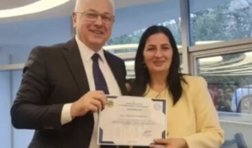 CHP’li Beykoz Belediye Meclis Üyesi Esengül Yılmaz Gül İstifa Etti