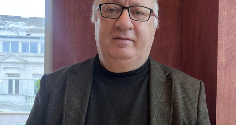 Suat Dülger’in ‘Troya’ Kitabı Çıktı