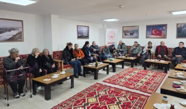 Başkan Demir’den Huzurevi Ziyareti