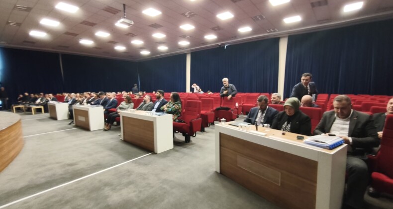 Ataşehir Belediye Meclisinde Faaliyet Raporu Geçti