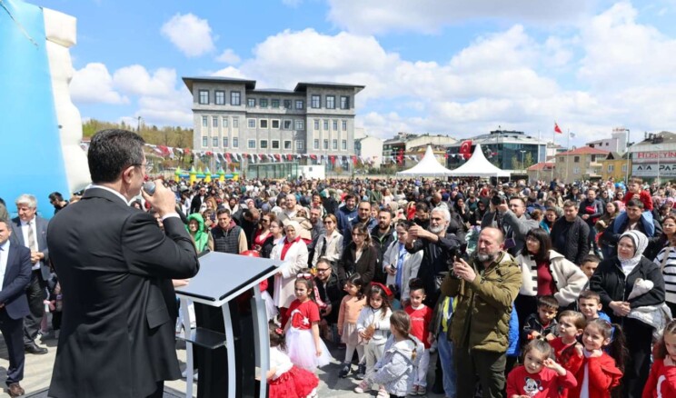 Çekmeköy’de 4 gün sürecek Çocuk Şenliği Başladı