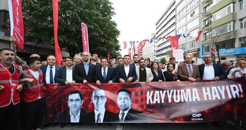 CHP’den Demokrasi ve Özgürlük Yürüyüşü