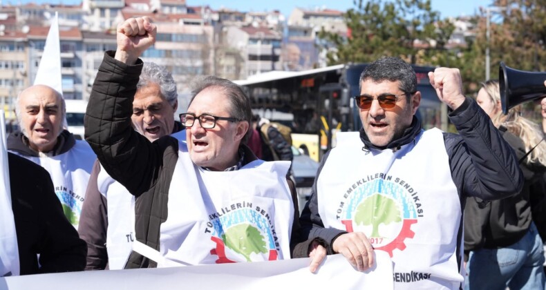 Emekliler 15 Mayıs’ta Alanlarda Olacak