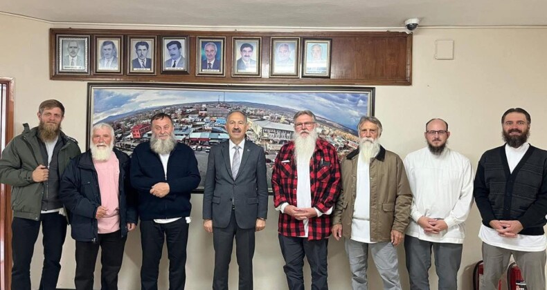 Süt kokan insanlar geri döndü