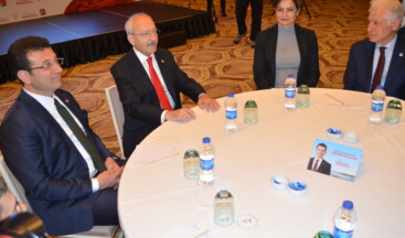 Kılıçdaroğlu ve Keskin “Kültür ve Sanatta Yeni Bir Başlangıç” Toplantısına Katıldı