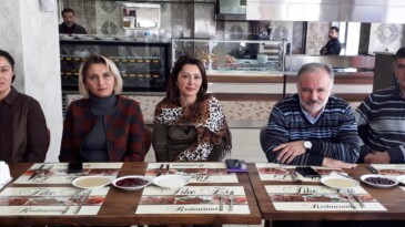 Kars Belediyesi Eş Başkanları Şevin Alaca ve Ayhan Bilgen Basınla Buluştu