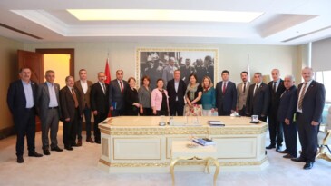 Muhtarlardan Başkan İlgezdi’ye Ziyaret