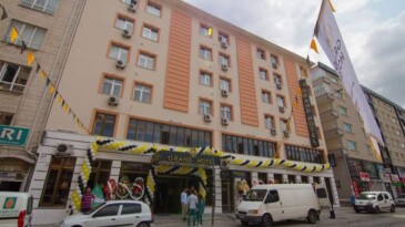 An Grand Otel Açılışı Yapıldı