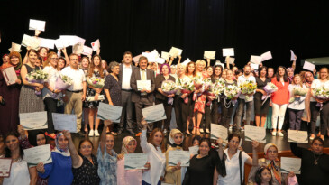 Ataşehir’de 750 Kursiyer sertifikalarına kavuştu