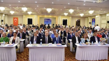 CHP’li Belediye Başkanları Çalıştayı