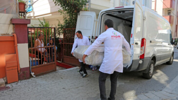 Ataşehir Belediyesi’nden sel mağduru ailelere yardım