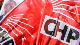 CHP Ataşehir İlçe Yönetiminde Neler Oluyor?