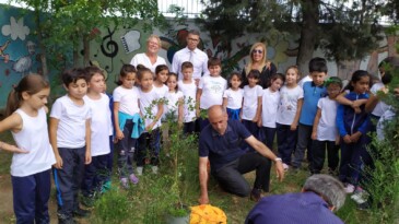 Ataşehir’de “Bir fidan, Bin İstanbul” Etkinliği