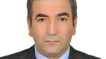Bizde Bilirdik Sevgiliye Karanfil Almasını..!