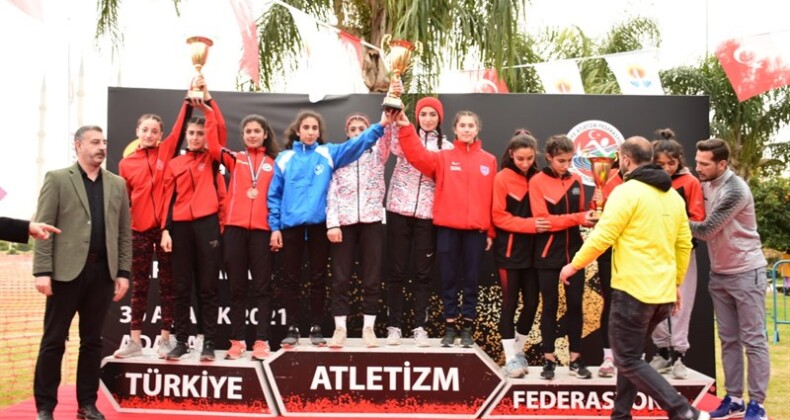 Kars Atletizm Sporcuları U16 Kategorisinde Türkiye 1.si oldu