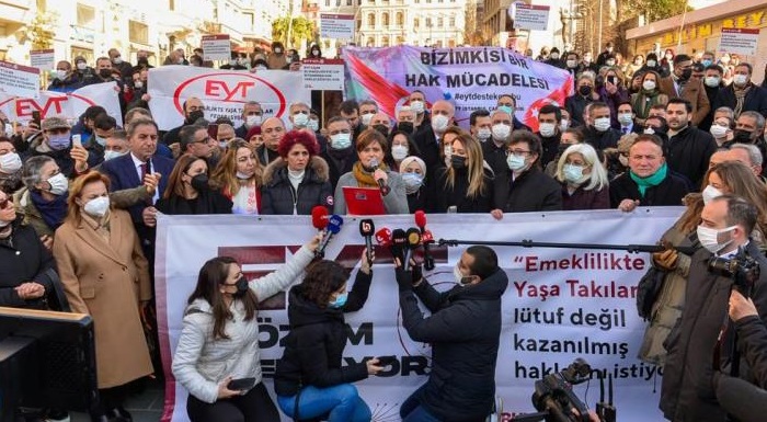 CHP: Emeklilikte Yaşa Takılanlar; lütuf değil, kazanılmış haklarını istiyor