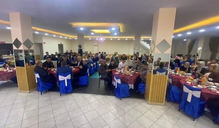 Köprülü Derneği Hemşehrilerini İftar Yemeğinde Buluşturdu
