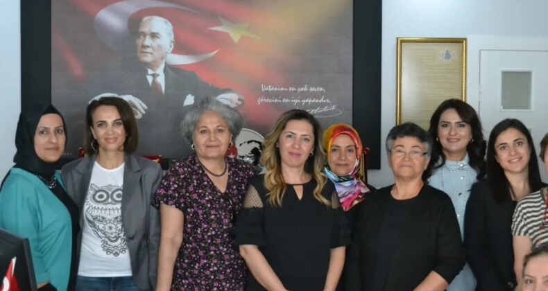 Ardahan Kars Iğdır Kadın Meclisi İlk Genel Kurulunu yaptı