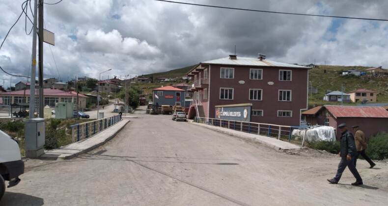 Ardahan Köprülü Beldesi’nde Hazine mi Bulundu?