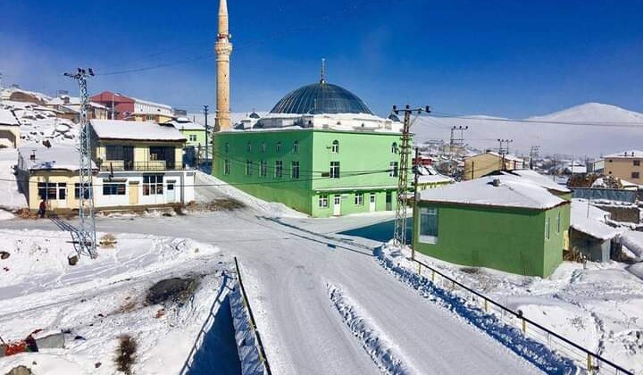 Ardahan Köprülü Beldesi’nde Öğretmenler Lojman İstiyor
