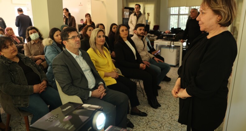 Ataşehir’de Alzheimer Hastalığı, Bakımı ve Korunma Yöntemleri Semineri