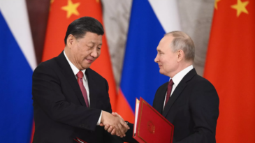 Çin Devlet Başkanı Moskova’da Putin İle Görüştü