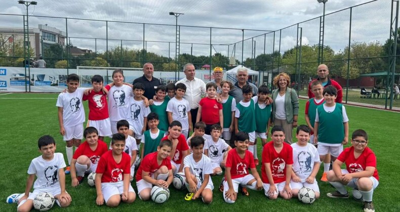 Ataşehir Belediyesi Yaz Futbol Okuluna Yoğun İlgi