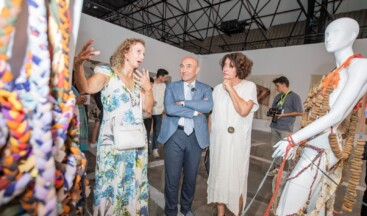 Türkiye’nin ilk Tekstil Bienali İzmir’de açıldı