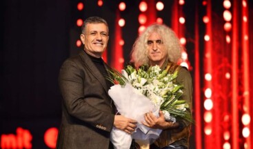 Esenyurt Kardeş Kültürler Festivali’nde Ahmet Aslan Rüzgârı