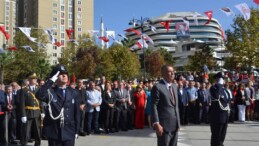 Cumhuriyet’in 100. yıl dönümü Ataşehir’de Törenle Başladı
