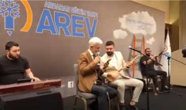 Yahya Deniz ve Talat Bulut konseri. Ardahan’dan bal getir