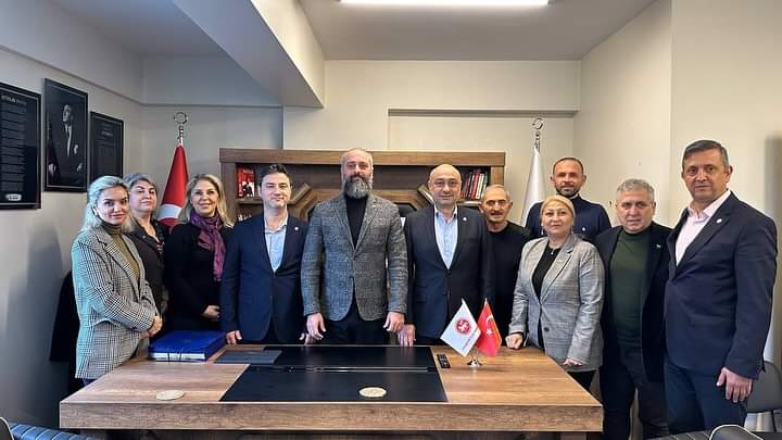 Ali Coşkun’dan Demokrat Parti’ye Ziyaret