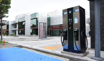 Kadıköy Belediyesinden 23 Noktaya Elektrikli Şarj İstasyonu