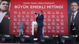 CHP Ankara’da Büyük Emekli Mitingi Düzenledi