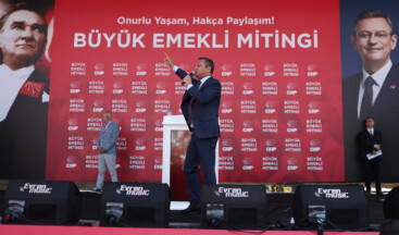 CHP Ankara’da Büyük Emekli Mitingi Düzenledi