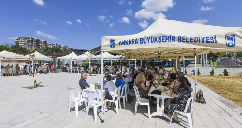 Ankara’da Emekliler Etkinlik Merkezinde Buluştular
